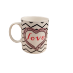 Cană, 300ml,  cu mesaj love și linii negre