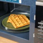 Set 4 Farfurii pentru Desert cu Stil Verde Lucios!