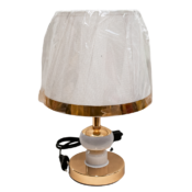 Veioză albă, abajur alb cu margine aurie, 33x21 cm