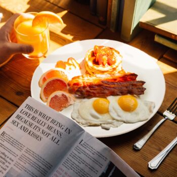 Set farfurii 12 piese, pentru 4 persoane, North Pole, Cesiro, Alb Arctic Mat