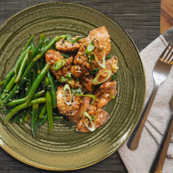 Set farfurii 12 piese, pentru 4 persoane, Sand, Cesiro, Alb Ivoire lucios si gri-verzui