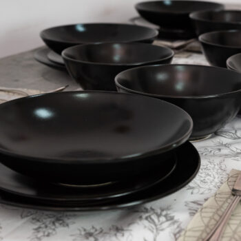 Set complet de bucătărie 73 piese, Negru Mat