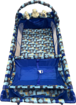 Descoperă noul Premergător și Antemergător 3 în 1, cu Funcție de Scaun de Masă, Reglabil pe Înălțime, Roti de Silicon și Muzică, în Eleganta Nuanță de Roșu!