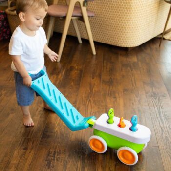 Jucarie de tras Twissbits Wagon