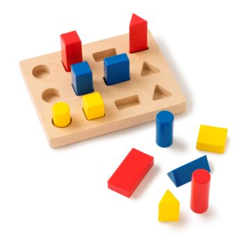 Joc Educativ Sorteaza corpurile geometrice